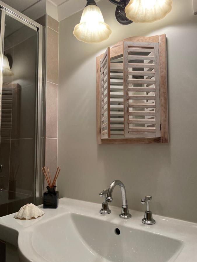 سوانزي Churchill'S B&B Twin Spa Getaway Studio المظهر الخارجي الصورة