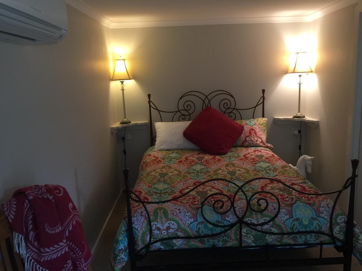 سوانزي Churchill'S B&B Twin Spa Getaway Studio المظهر الخارجي الصورة
